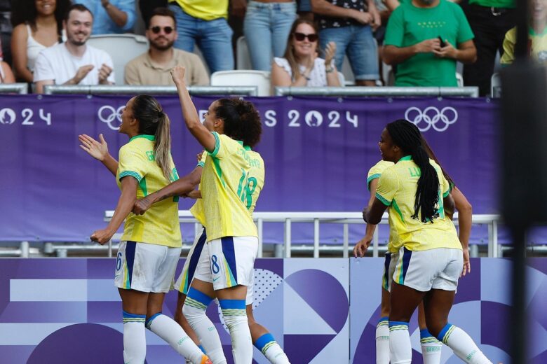 Olimpíadas 2024: Brasil estreia com vitória contra Nigéria no futebol feminino