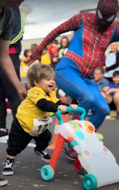 Mais de 200 crianças e adolescentes participaram da 6ª Corrida Kids, da Speedy Fox
