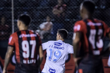 Dinenno rescinde contrato com o Cruzeiro para reforçar o São Paulo