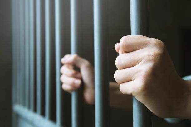 Após acionar a polícia por assalto, homem é preso em Barão de Cocais por falsa comunicação de crime
