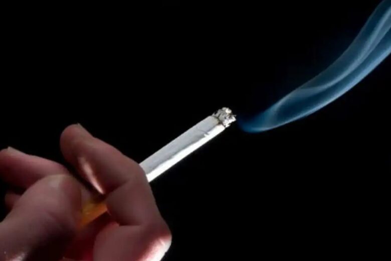 Governo federal eleva imposto do cigarro para bancar querosene e biodiesel