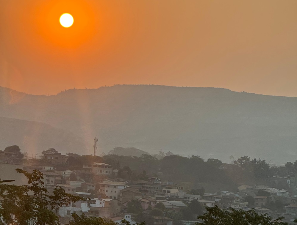 Tempo firme marca a segunda-feira em Itabira, João Monlevade e BH