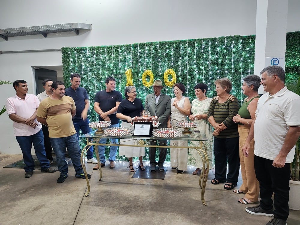 Câmara de São Gonçalo do Rio Abaixo concede título de Centenário a José Raimundo da Silva