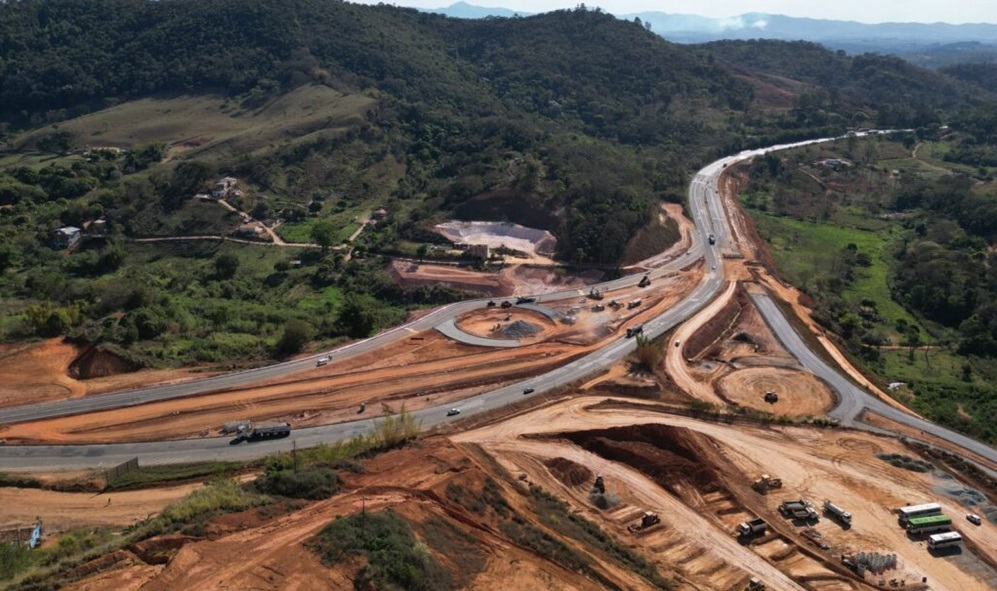 Trânsito na BR-381 em São Gonçalo do Rio Abaixo funcionará em “pare e siga” até 30 de novembro
