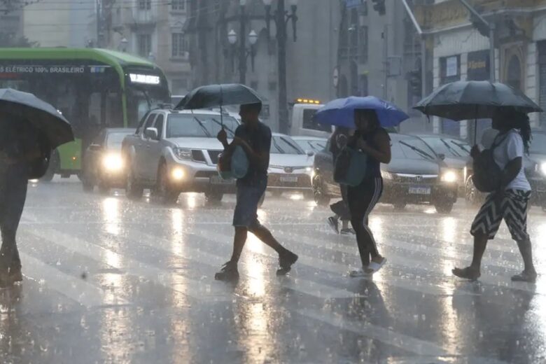 Chuvas persistem em todo o estado nesta segunda