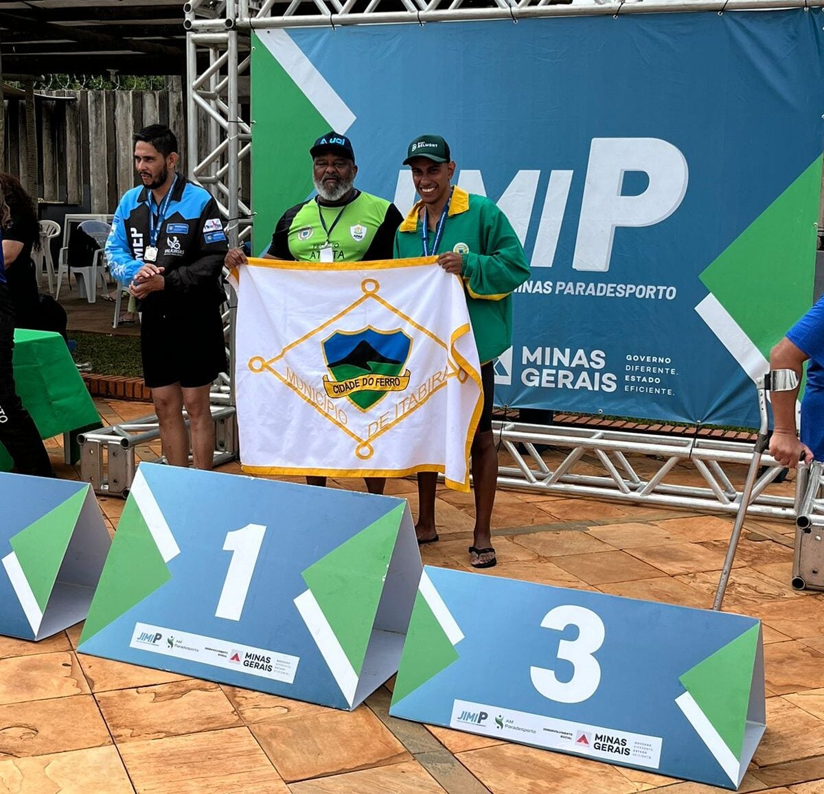 Nadador itabirano conquista duas medalhas nos Jogos Paradesportivos do Interior de Minas Gerais