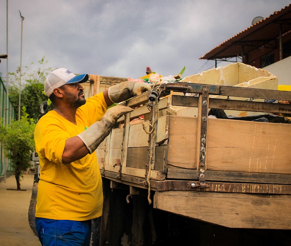 Itabira intensifica combate ao Aedes aegypti com mutirão e ações educativas no Dia D contra a dengue