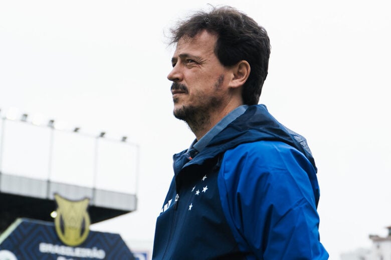Cruzeiro define permanência de Fernando Diniz para 2025