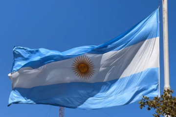 Mudança na economia: brasileiros abandonam sonho de medicina na Argentina