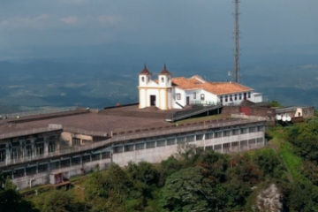 FIC Gerais apresenta Especial de Natal no alto da Serra da Piedade