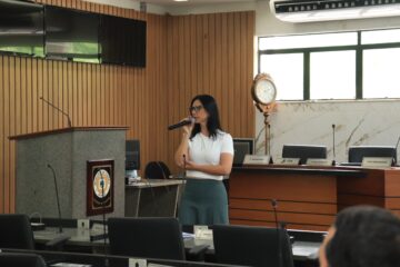 Após se recusar a conceder entrevistas, secretária de Saúde dispara contra a imprensa itabirana 