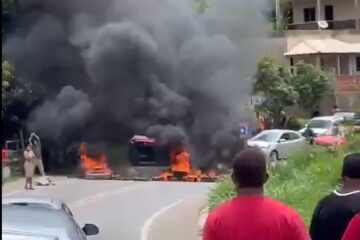 Moradores protestam contra falta d’água e fecham rodovia MGC-120 em Santa Maria de Itabira
