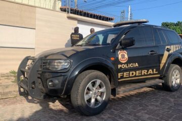Polícia Federal desarticula esquema bilionário de tráfico de drogas; mandados são cumpridos em Minas Gerais