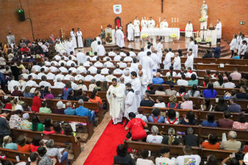 Diocese de Itabira-Coronel Fabriciano inicia solenemente o Jubileu da Esperança 2025