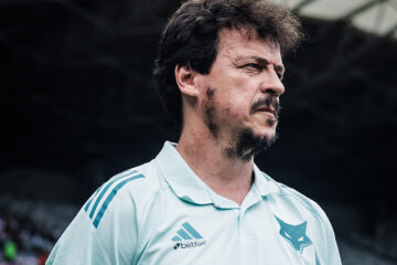 Fim da linha: Cruzeiro anuncia a demissão de Fernando Diniz após quatro vitórias em 20 jogos