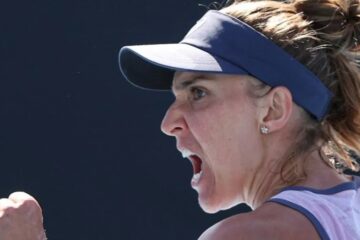 Bia Haddad é eliminada na segunda rodada de Wimbledon pela húngara Dalma Galfi