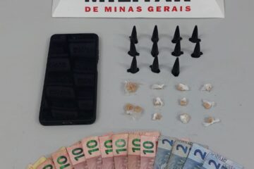 Itabira: Polícia Militar prende dois por tráfico de drogas no bairro Clóvis Alvim