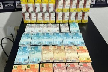Polícia apreende carga suspeita de contrabando em caminhão em São José do Goiabal