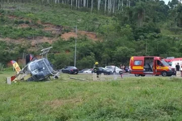 Helicóptero cai em cidade no interior de SC