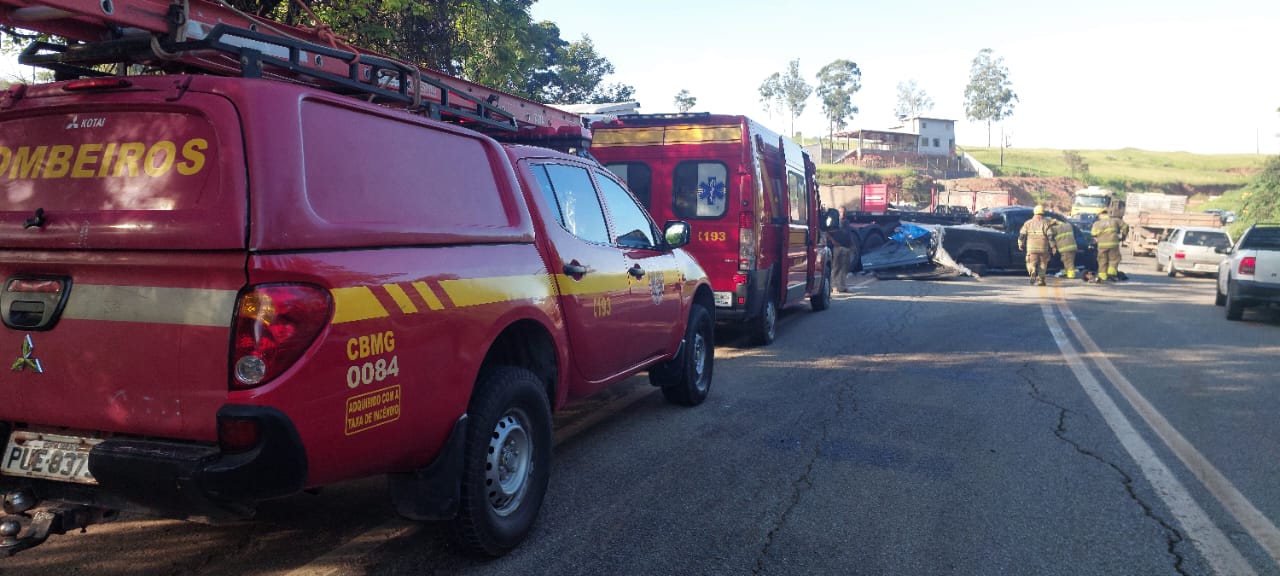 Acidente na BR-381, no sentido João Monlevade, deixa três pessoas mortas