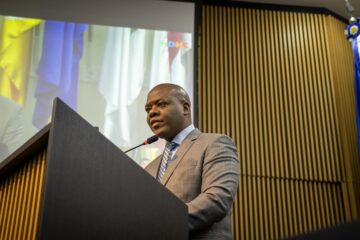 Ex-ministro dos Direitos Humanos diz ter sido vítima de armação