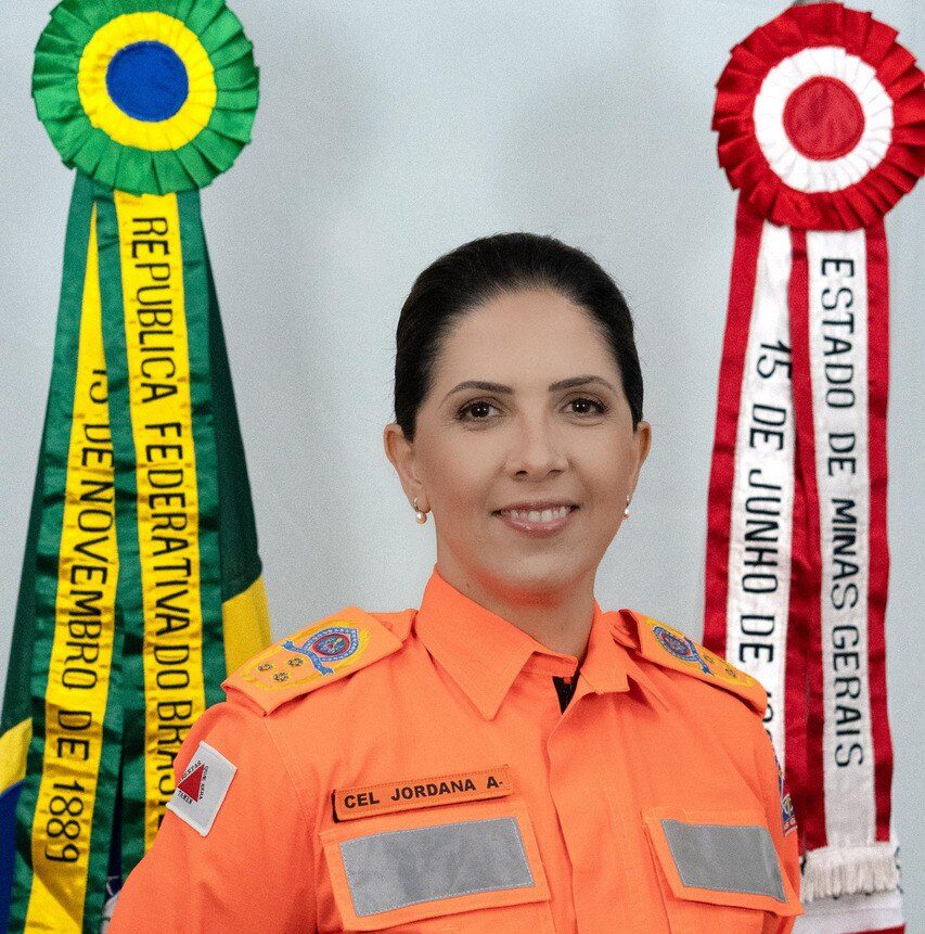 Conheça a primeira mulher no comando-geral do Corpo de Bombeiros de Minas Gerais