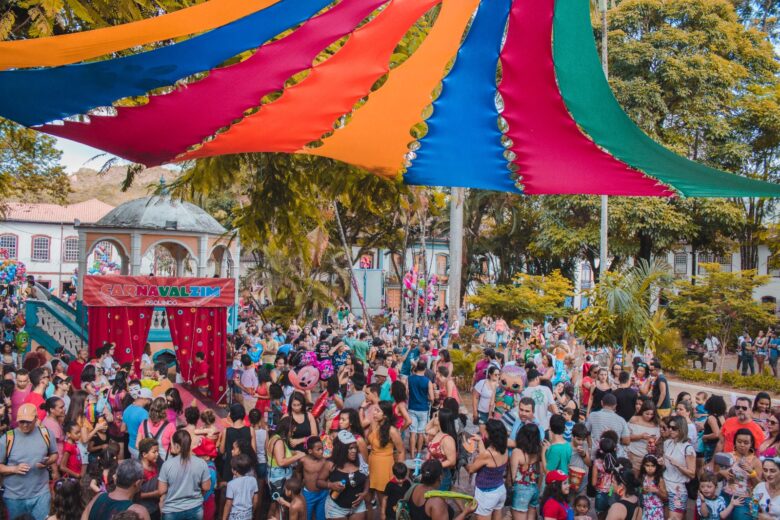 Prefeitura de Mariana anuncia horários especiais de ônibus durante o Carnaval