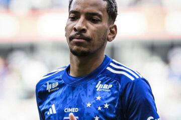 Vai ou fica? Matheus Pereira tem poucas horas para definir se futuro será no Cruzeiro ou na Europa