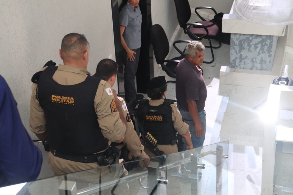 Homem descumpre proibição judicial e PM é acionada na Câmara de Itabira