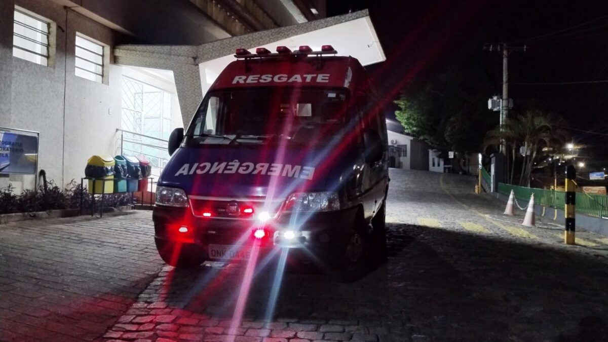 Homem é picado por cobra; usa “matabicheira” como remédio e vai parar em hospital de Itabira