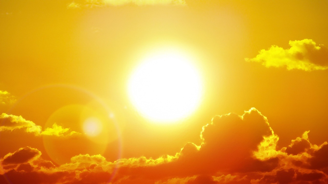 Modo verão ativado: em Minas o calor aumenta, sol aparece entre nuvens e pode ter aquela típica chuva da estação