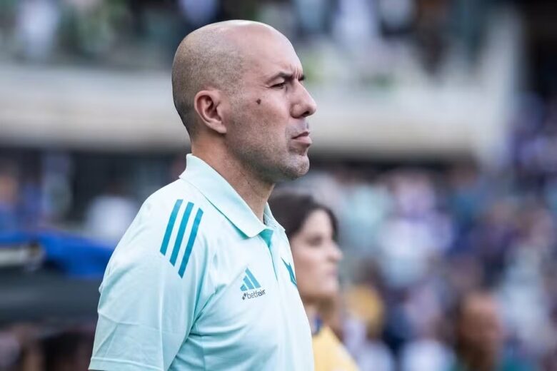 “Estreia” de Jardim dá bons sinais, mas Cruzeiro tem muitos problemas a resolver