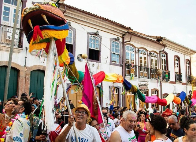 Carnaval de Ouro Preto começa nesta quinta-feira e comemora 50 anos do bloco “O Balanço da Cobra”; confira