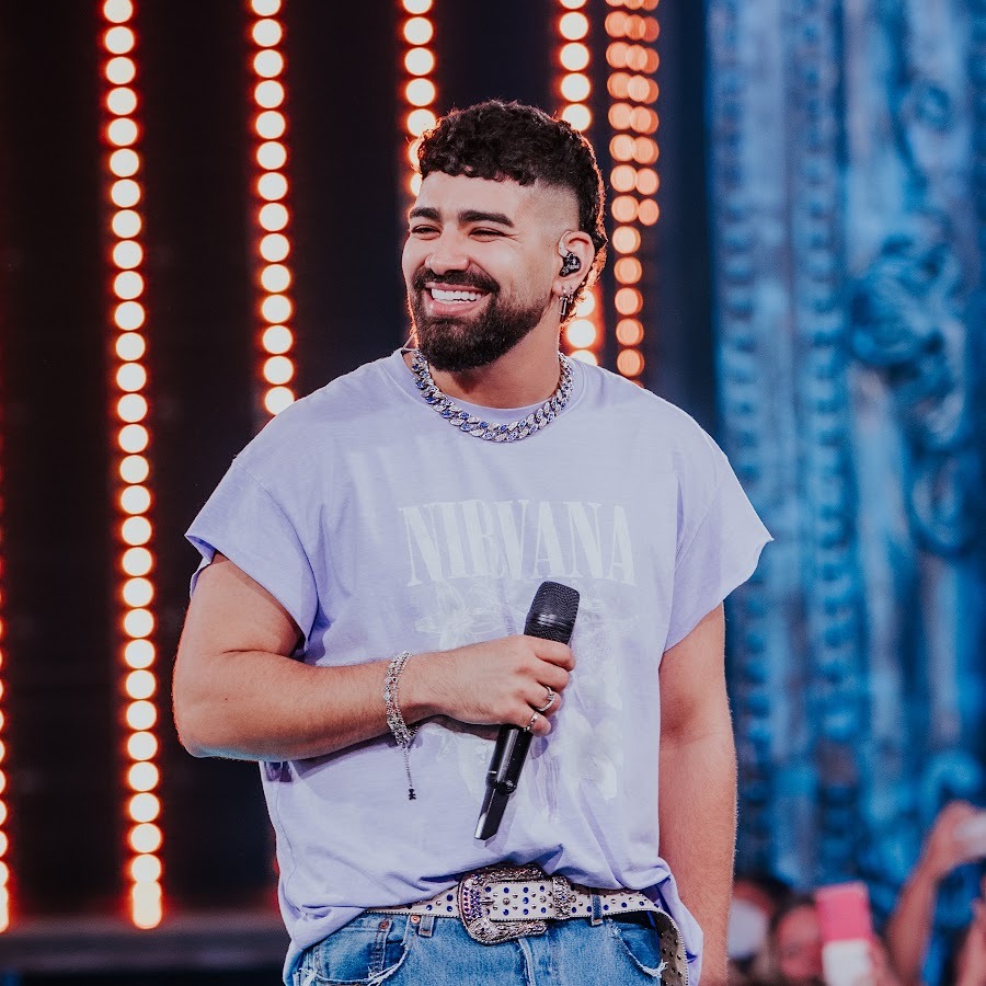 Carnaval de Mariana: cantor Dilsinho faz apresentação nesta sexta-feira; confira a programação completa