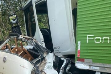 Colisão frontal na BR-040 em Paracatu deixa três mortos, incluindo uma criança