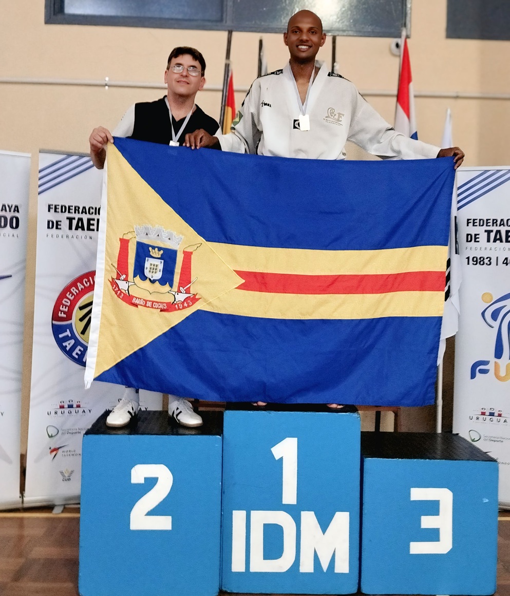 Atleta cocaiense conquista ouro em competição de Taekwondo no Uruguai