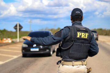 Polícia Rodoviária Federal reforça fiscalização em Minas Gerais durante feriado prolongado