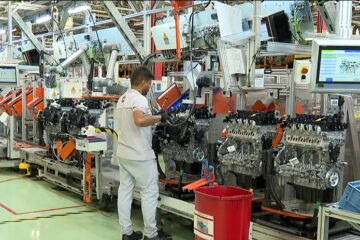 Produção industrial fica estável em janeiro, após três meses de baixa