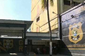 Mulher é presa por engano após ir à delegacia por agressão do marido