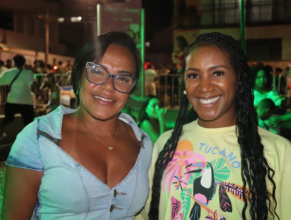 “Haja Amor” encerra carnaval de Itabira com muita animação e folia na praça do Pará