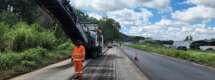 Obras na MG-424 exigem atenção redobrada de motoristas nos próximos meses