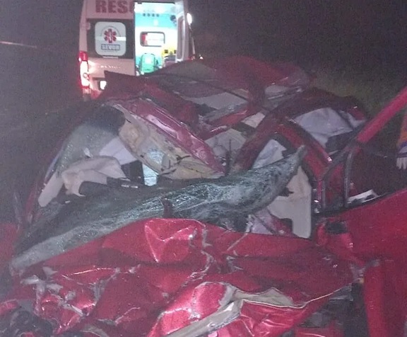 PRF identifica motorista de carreta que causou a morte de assessor parlamentar na BR-381