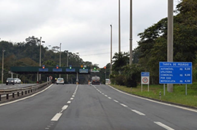 Vai viajar no feriado? Saiba os melhores horários para evitar congestionamentos na BR-040 entre BH e Juiz de Fora