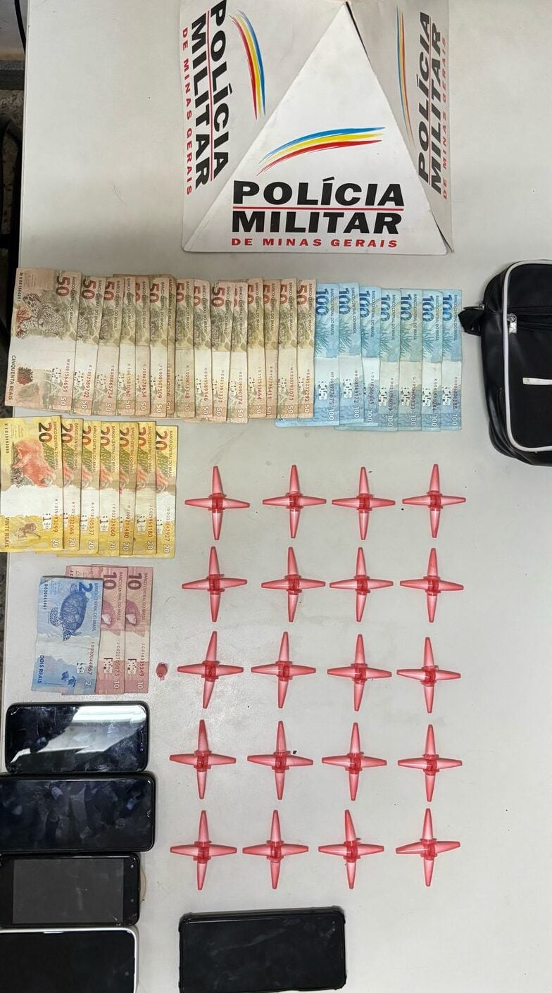 Polícia Militar de Barão de Cocais prende suspeitos de tráfico e apreende drogas