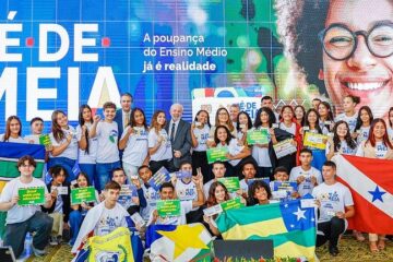 Camilo Santana diz que governo já tem recursos para garantir o Pé-de-Meia em 2025