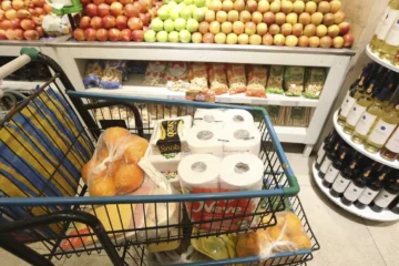 Supermercados podem funcionar no feriado de Tiradentes em BH e no interior de Minas Gerais