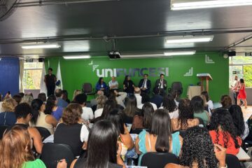 O seminário “Autismo: Entender para Acolher” já está acontecendo na Funcesi; acompanhe a transmissão ao vivo