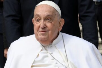 TV Record ignora morte do Papa: de quem partiu essa determinação?