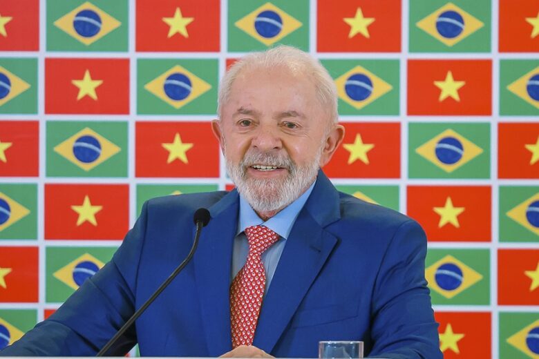 Pesquisa Quaest indica que desaprovação ao governo Lula chegou a 56%