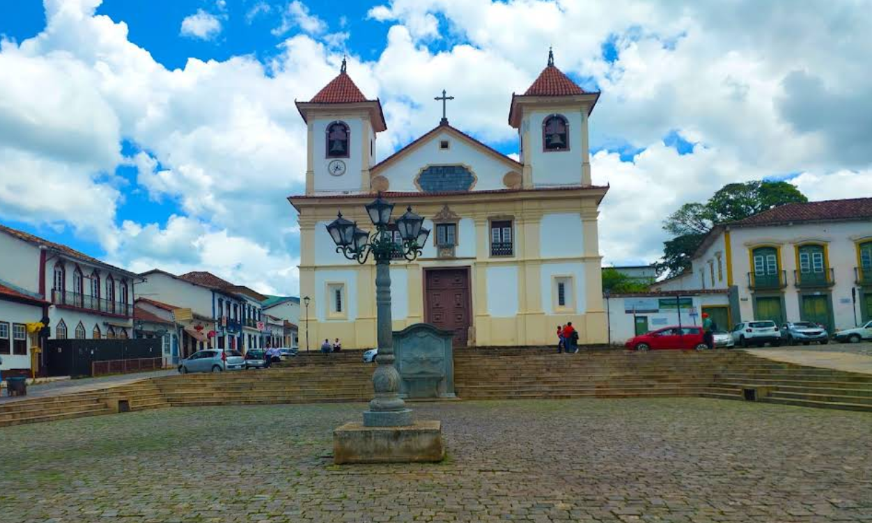 Fim de semana em Mariana terá arte, música e tradição